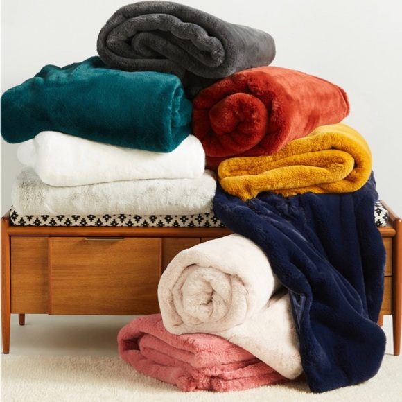 🏠Anthropologie Sophia blanket throw slate blue EUC - Picture 6 of 10